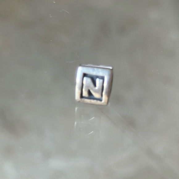 Pandora N charm - Picture 6 of 7